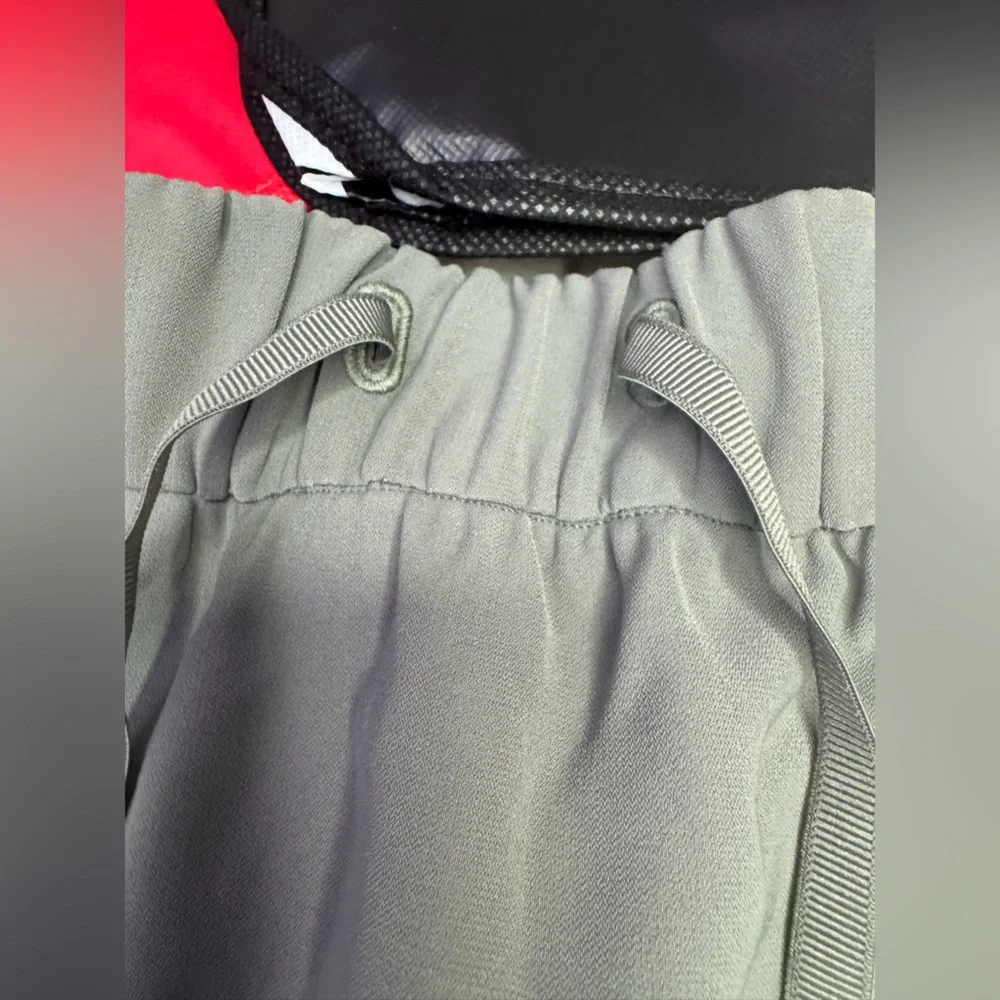 Lululemon On The Fly Skirt Size 4 NWT! - Picture 4 of 12